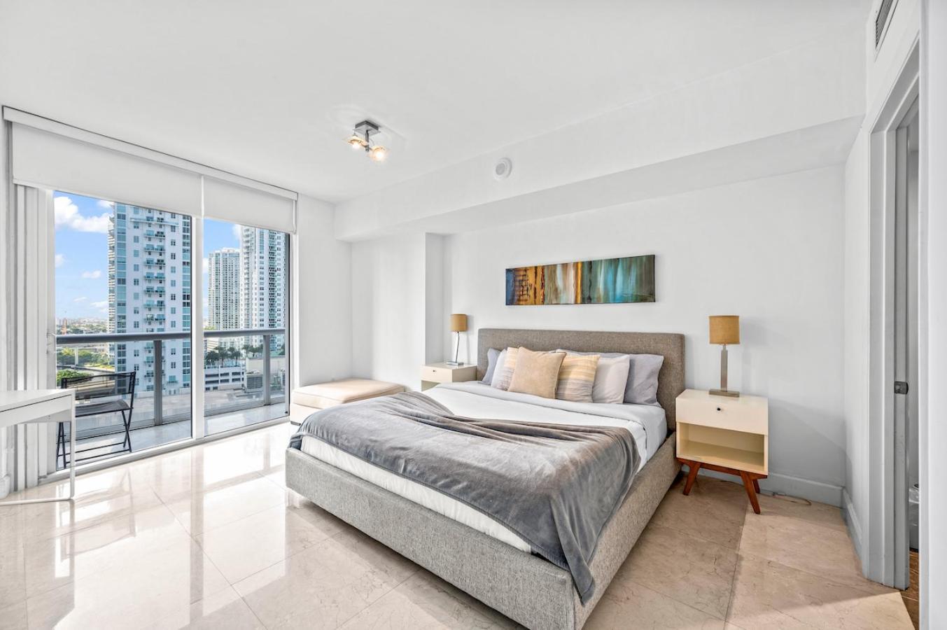 *W Icon Brickell- Luxury 2Br Highrise Corner Condo** Майами Экстерьер фото
