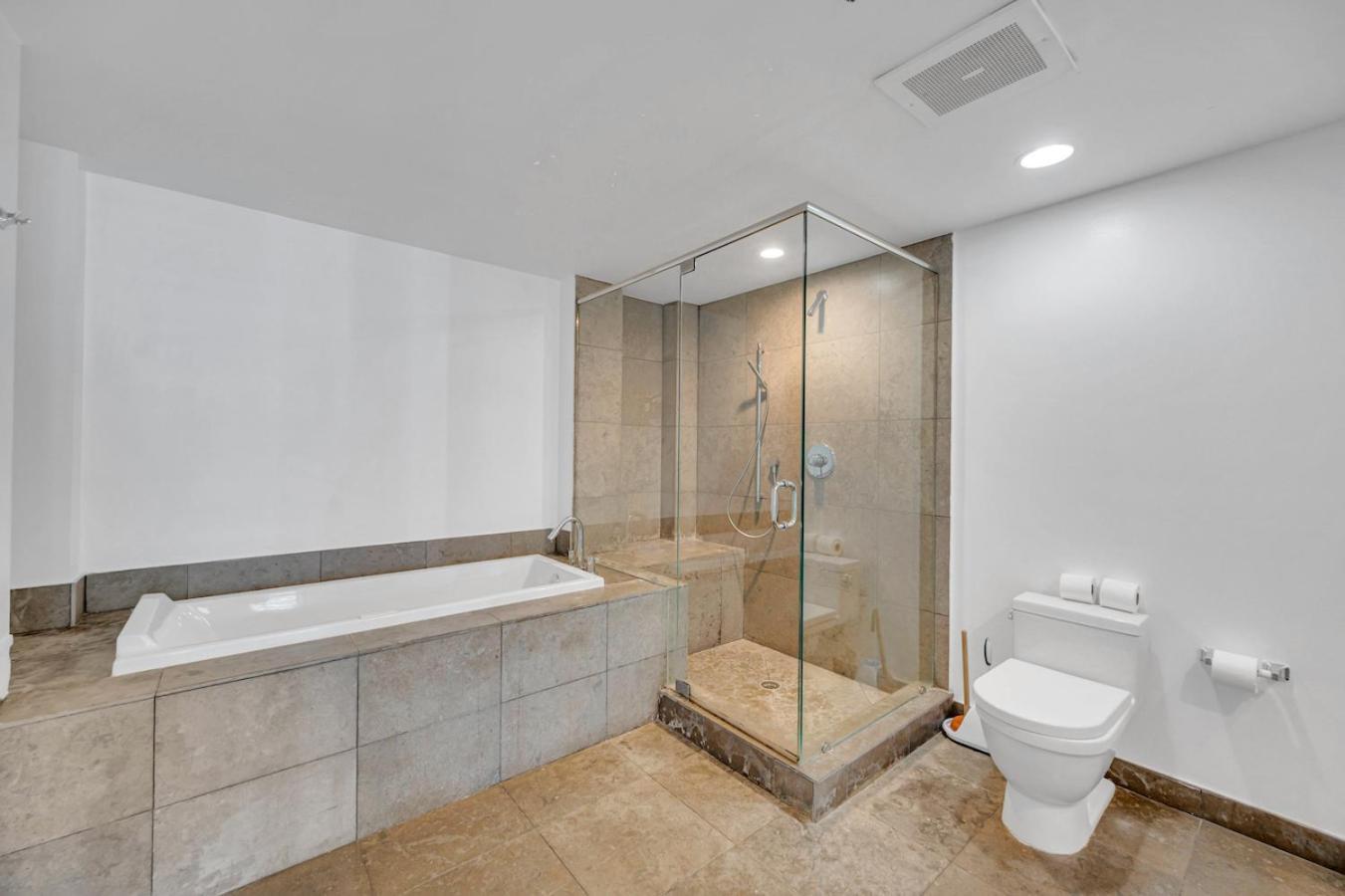 *W Icon Brickell- Luxury 2Br Highrise Corner Condo** Майами Экстерьер фото