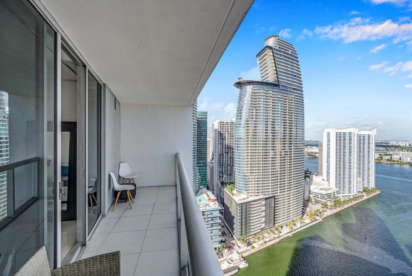 *W Icon Brickell- Luxury 2Br Highrise Corner Condo** Майами Экстерьер фото